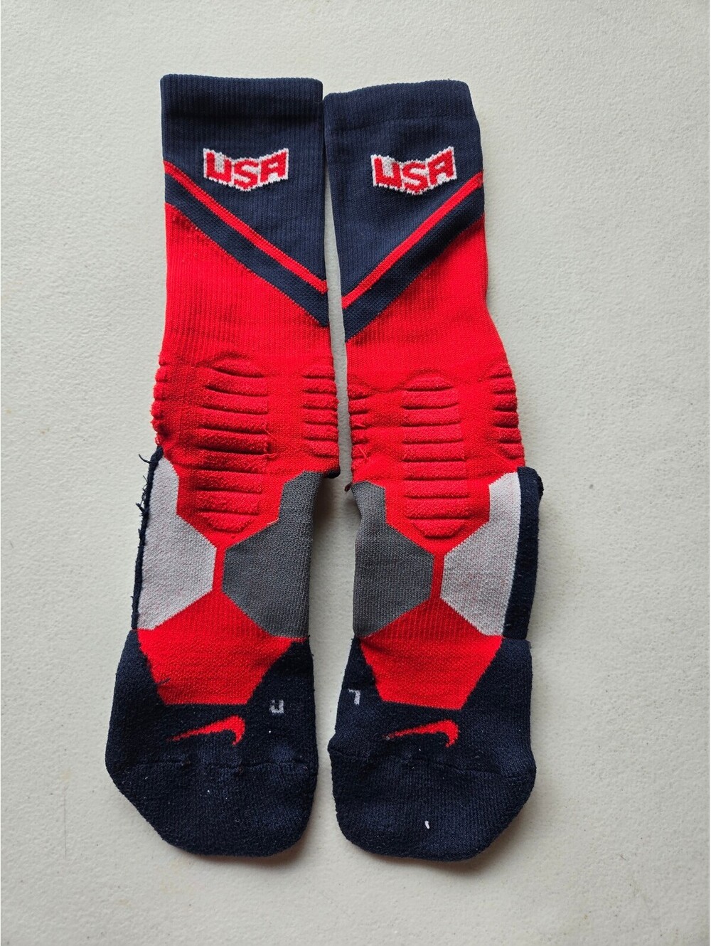 Nike Hyper Elite Team USA Basketball Crew Socks Red Navy Dri-FIT L/R